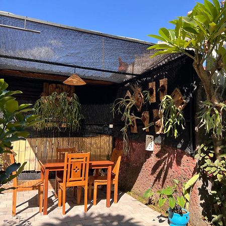 Pondok Shindu Guest House Pemuteran Exterior foto